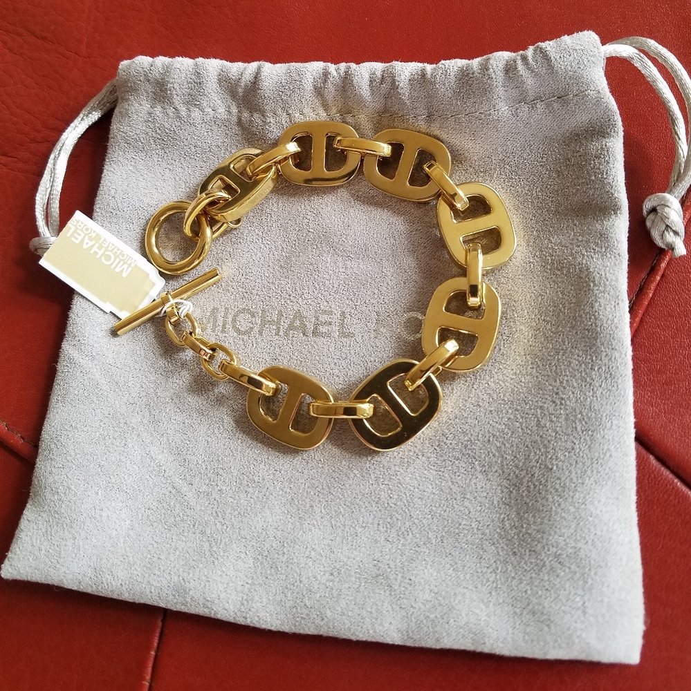 Michael Kors Heritage Maritime Chain Link Toggle Bracelet Gold Tone Heavy NWT - Picture 4 of 15
